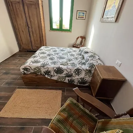 All'ombra Della Quercia